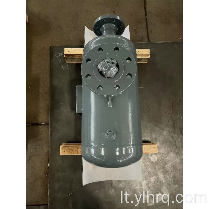 Vidurinis kompresoriaus talpyklos bakas